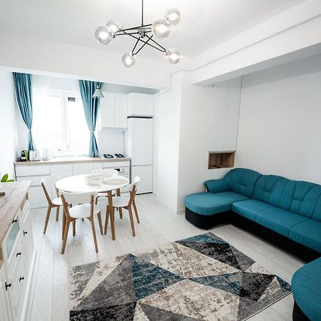 Altheda Living Zamca Apartment Suceava Luaran gambar