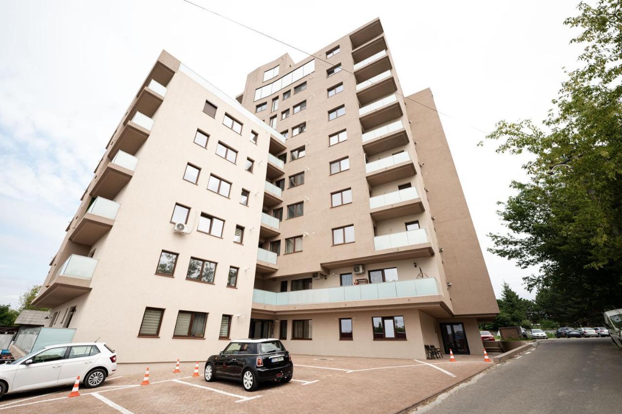 Altheda Living Zamca Apartment Suceava Luaran gambar